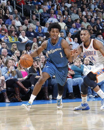 传闻：枪手、蓝军、红军、曼联和拜仁与卡马文加联系在一起（曝卡马文加成豪门目标：枪手、蓝军、红军、曼联与拜仁均被传有意）