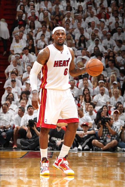 阿斯：西班牙考察帕尔马高中锋马特奥，与阿根廷争夺其代表权（阿斯：西班牙考察帕尔马高中锋马特奥，与阿根廷竞逐其国家队归属）