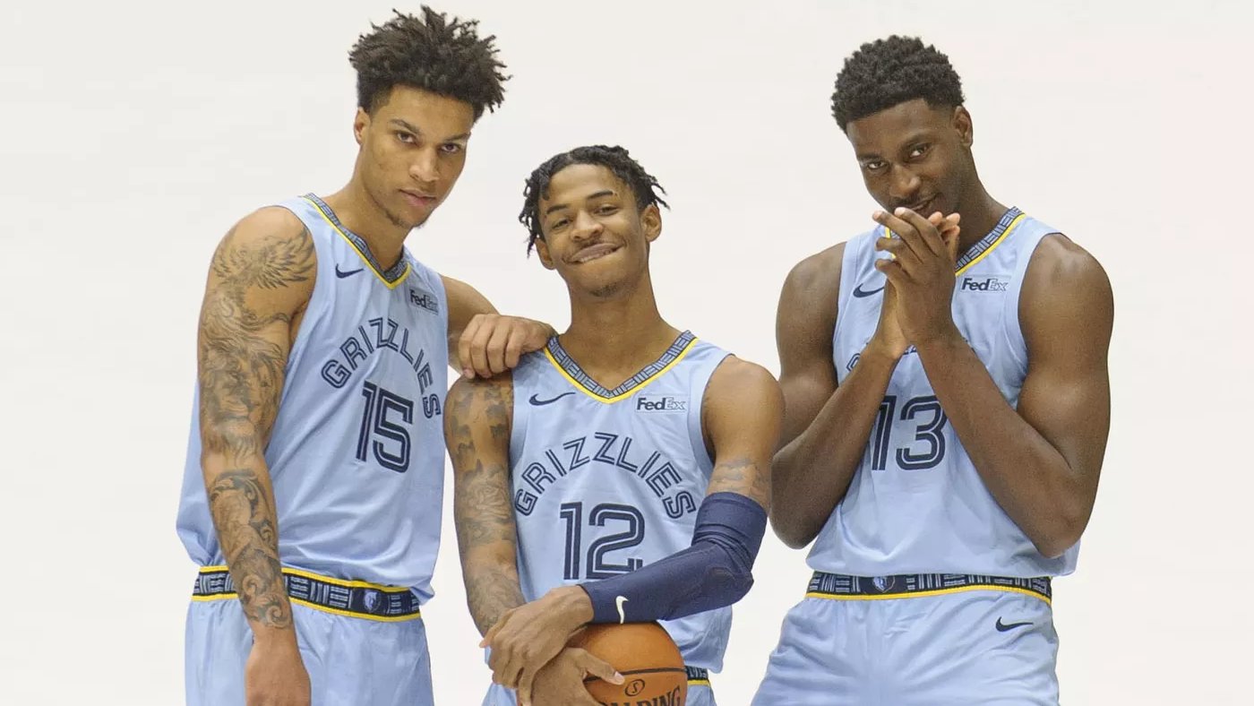 乌龙！官方活动图提前官宣WBG.Jiejie和NIP.Care（提前误宣！官方活动图曝光WBG.Jiejie与NIP.Care）