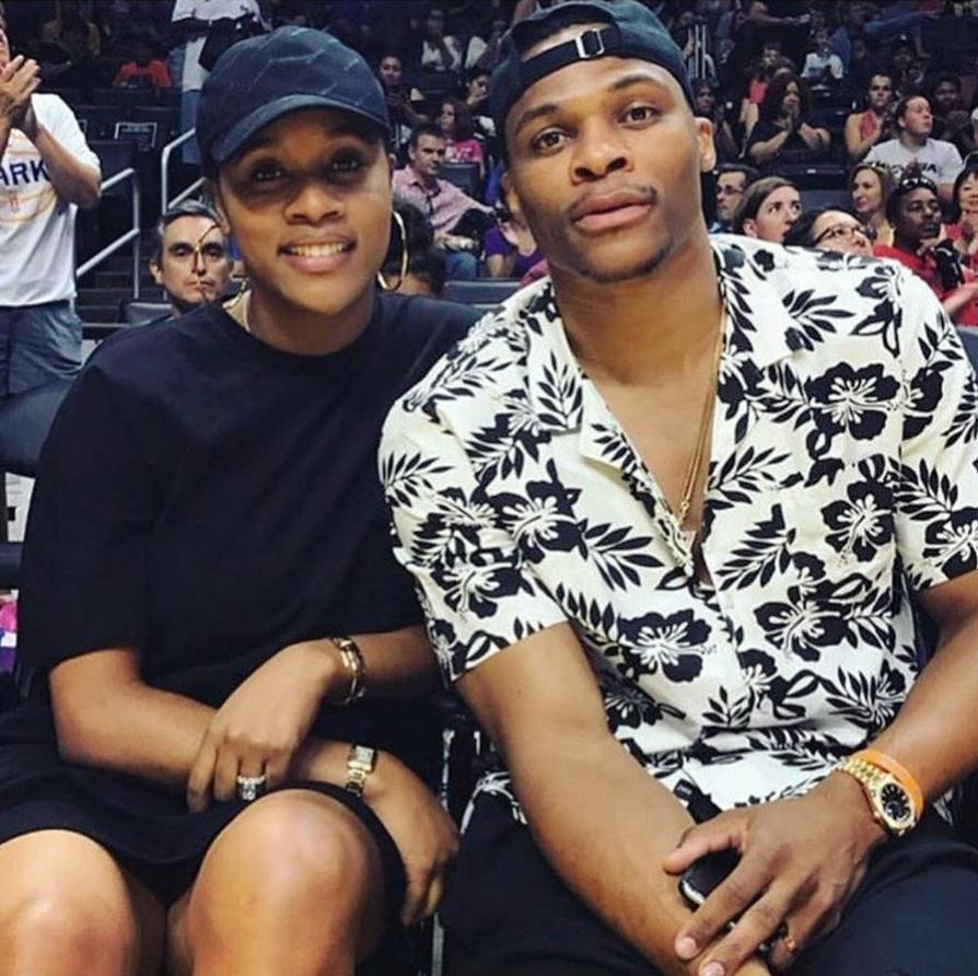 记者：贝尔纳尔将参加巴萨B队的训练赛以继续提升状态（记者：贝尔纳尔将随巴萨B队出战训练赛，继续提升状态）