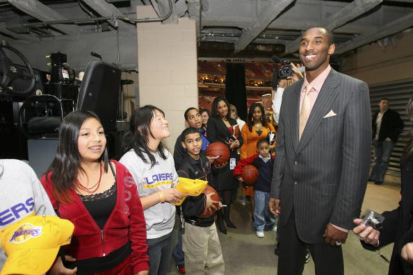 霍安-加西亚：我跟孔德说他今天会进球，没想到他进了两个（霍安-加西亚：赛前就说孔德会破门，结果他梅开二度）