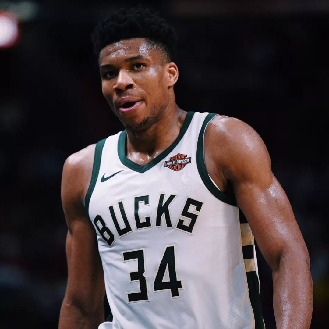 卡卢卢：很高兴看到布雷默回归；我感觉自己更像个领袖了（卡卢卢：欣喜布雷默回归，我觉得自己更具领袖气质）